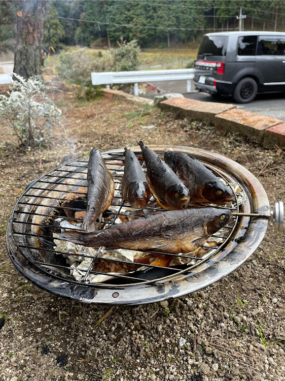 ハイエースバンの車中泊の旅・デリカD:5・今年最後のBBQ🍖・今年1年ありがとうございました・来年もよろしくお願いしますに関するカスタム事例の投稿画像3枚目