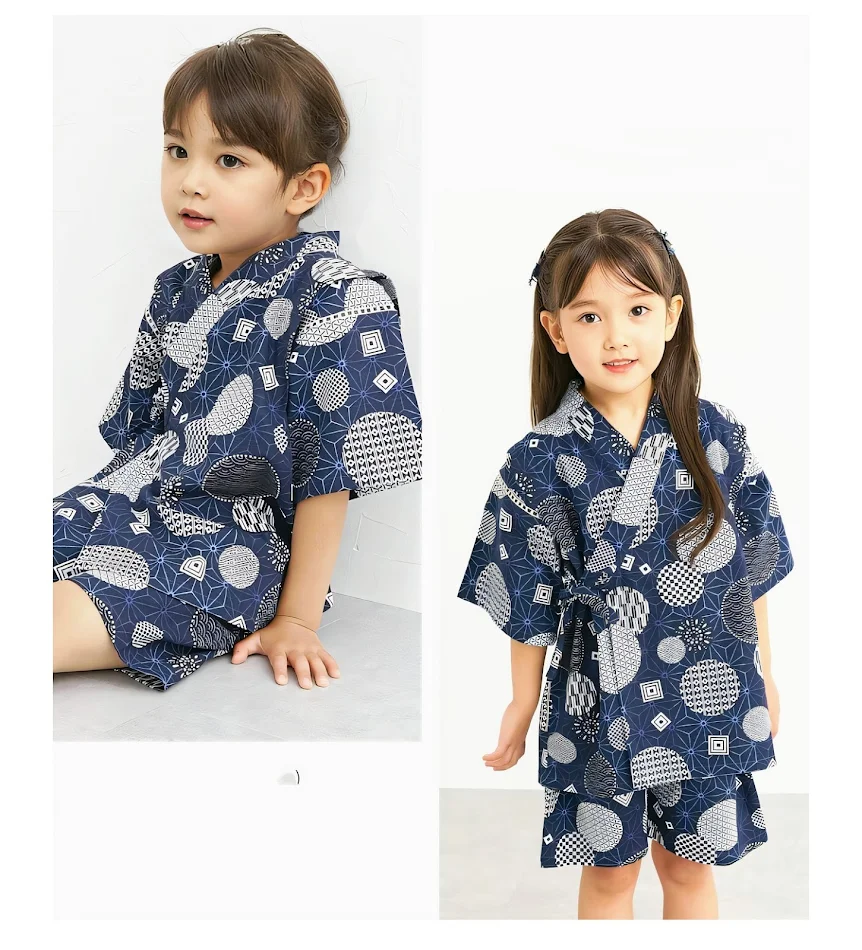 Home Sweatshirt With Turtle Pattern. Cozy and comfortable for lounging at home. Soft and stylish, providing ultimate com