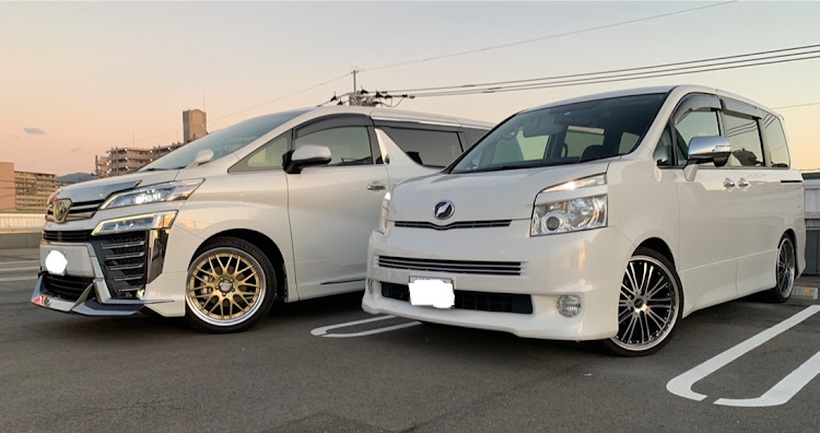 ヴェルファイアのだいやんさんが投稿したカスタム事例の投稿画像1枚目