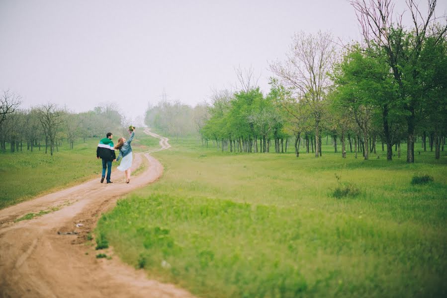 Svadobný fotograf Irina Kochelaevskaya (irkyn). Fotografia publikovaná 13. mája 2015