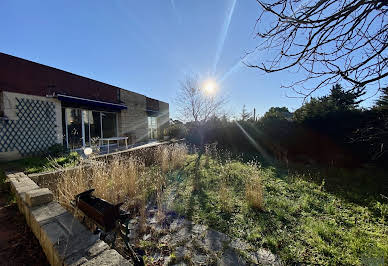 House with garden and terrace 1