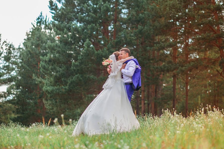 Wedding photographer Katerina Khomenko (kfat4). Photo of 25 February 2020