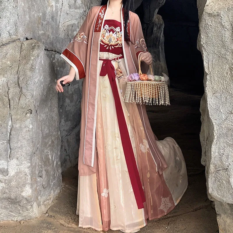 Vrouwelijke Tang Dynastie Hezi Rok Hanfu Pak met borduursel, Han-elementen voor een elegante en traditionele uitstraling, comfortabel om te dragen.