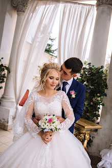 Jurufoto perkahwinan Darya Malysheva (dariasfotkaet). Foto pada 23 Januari 2019