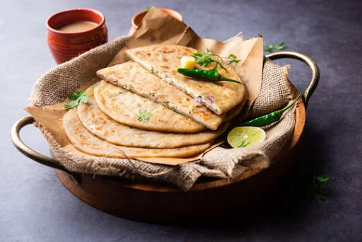 1 Aloo Paneer Paratha