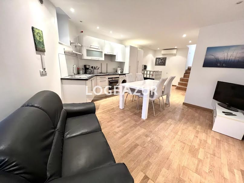 Location  appartement 3 pièces 89.64 m² à Antibes (06600), 1 100 €