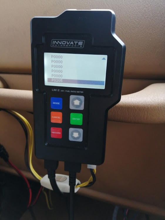 ラングラーのDIY・OBD2に関するカスタム事例の投稿画像2枚目