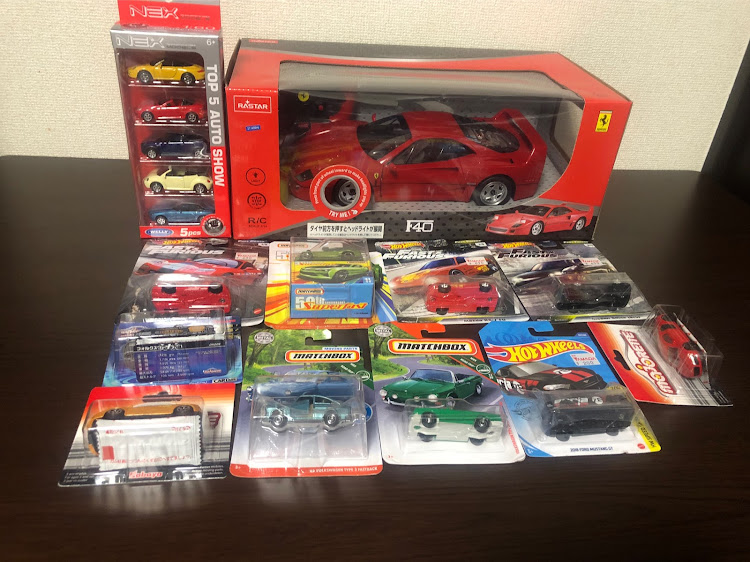 ASURAさんが投稿したF40・ミニカー・HOTWEEL・majorette・自己満足に関するカスタム事例の投稿画像1枚目