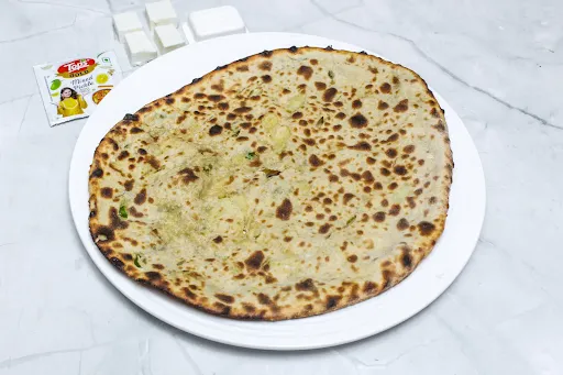 Tandoori Se Paneer Paratha