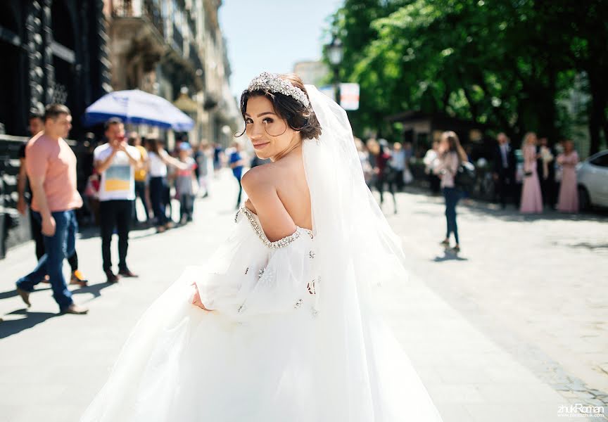 Fotógrafo de bodas Roman Zhuk (photozhuk). Foto del 26 de julio 2017