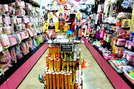 Madcaps The Party Shop Lokhandwala photo 1