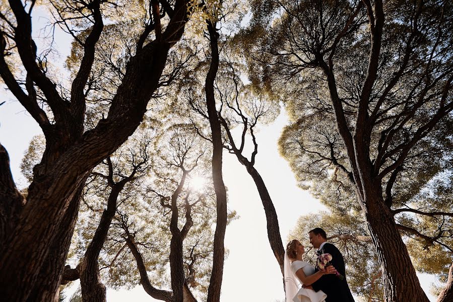 Fotógrafo de casamento Sergey Lomanov (svfotograf). Foto de 31 de agosto 2018