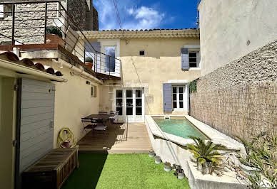 Maison avec piscine et terrasse 12