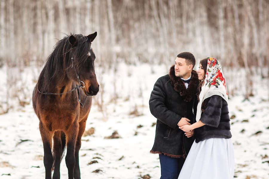 Svatební fotograf Oksana Ladygina (oxanaladygina). Fotografie z 18.února 2016