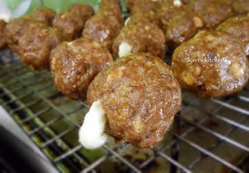 Juicy cheese stuffed meatballs