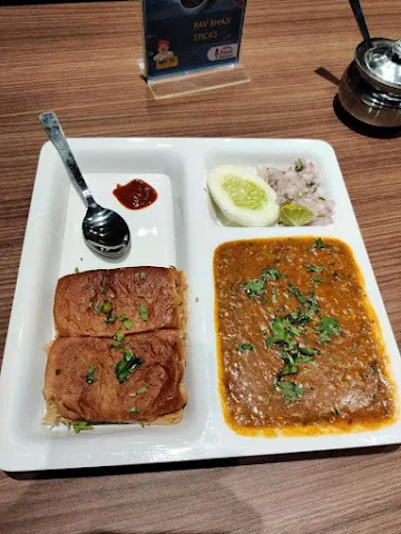 MH 12 Pav Bhaji photo 