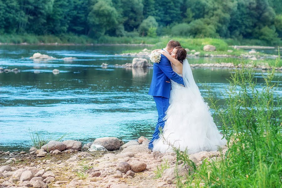 Fotografo di matrimoni Olga Vasechek (vase4eckolga). Foto del 5 settembre 2017