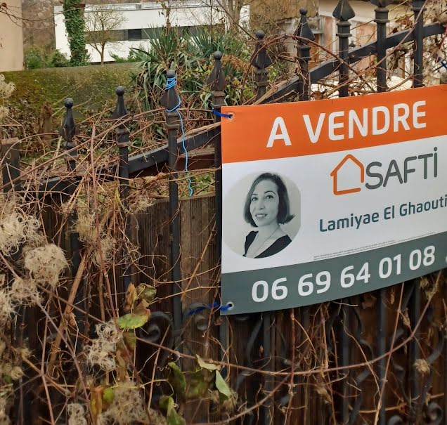 Vente terrain  640 m² à Chennevieres-sur-marne (94430), 534 000 €