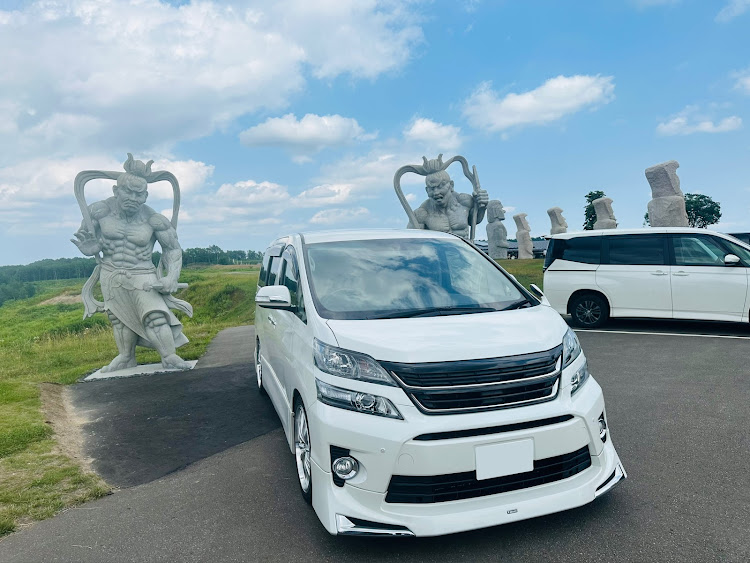 ヴェルファイアのいつもいいね＆コメントありがとうございます・テールランプ交換・モアイ・熱中症に気をつけて!!に関するカスタム事例の投稿画像3枚目