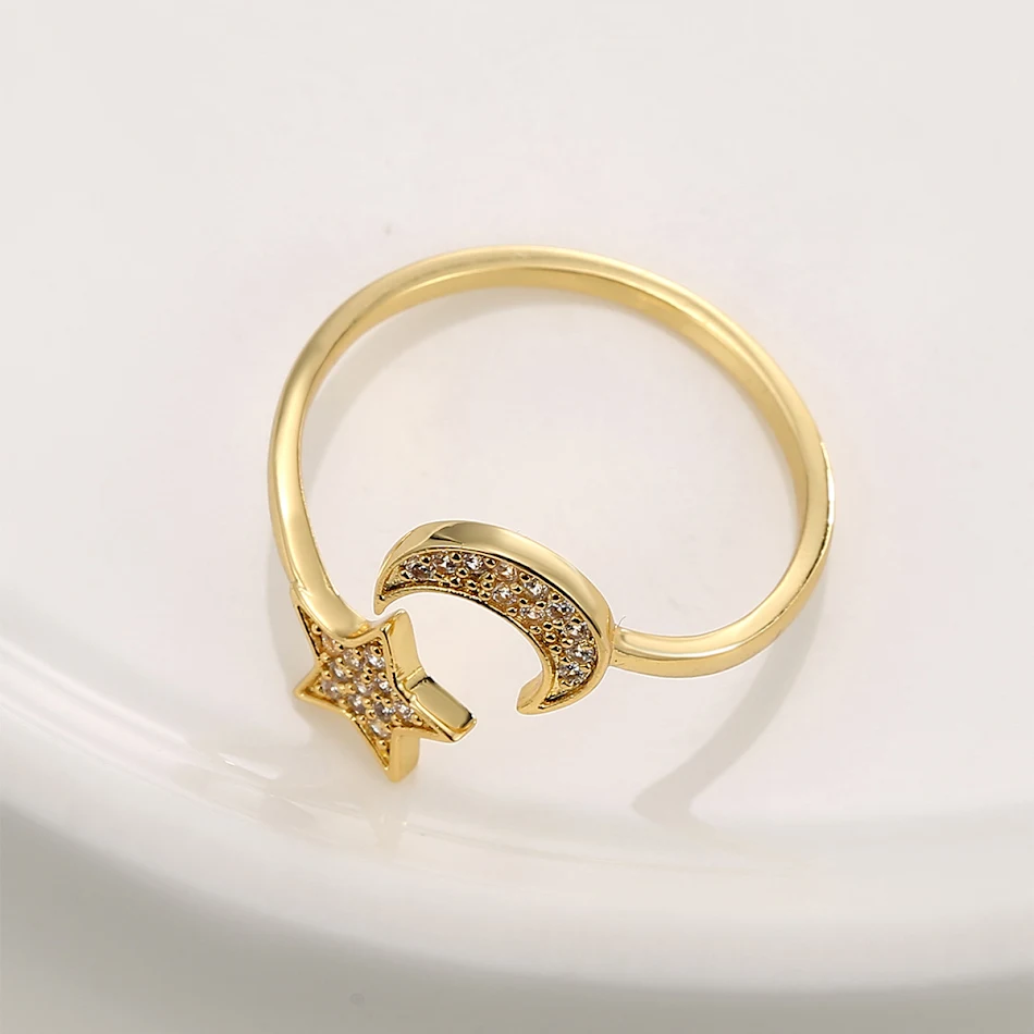 Xingyue Ring met hoogwaardige zirkonia. Een elegante ring die je look verfraait met zijn sprankelende zirkonia en luxe uitstraling. Perfect voor elke gelegenheid.