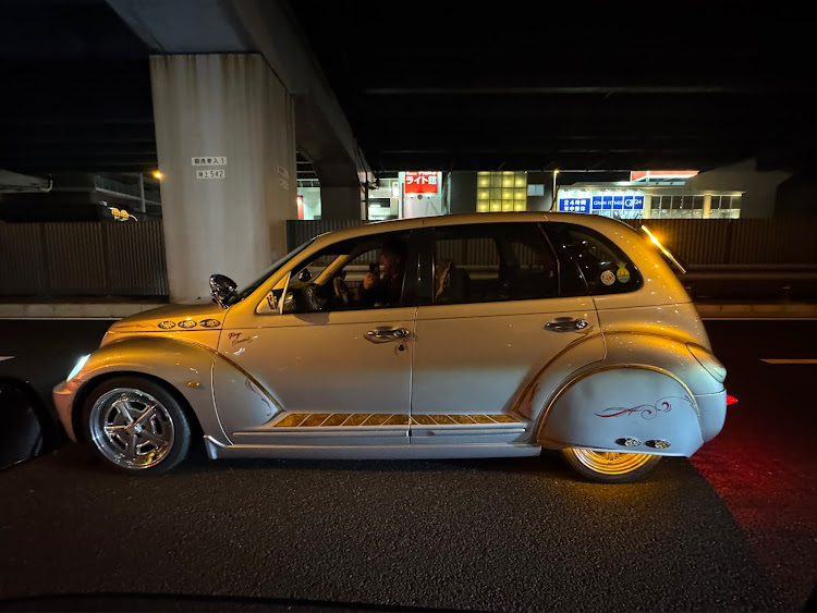 C1500のアメ車・ピックアップトラック・夜遊び・大人の遠足に関するカスタム事例の投稿画像5枚目