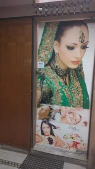 Dua Beauty Parlour photo 1