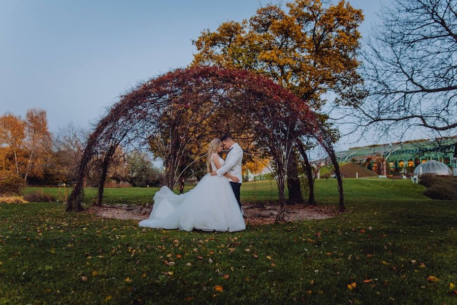 Fotógrafo de casamento Inga Łukasiuk (ingalukasiuk). Foto de 4 de maio 2023