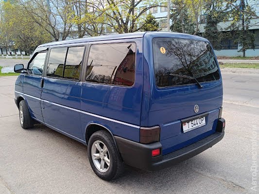 продам авто Volkswagen Transporter  фото 3