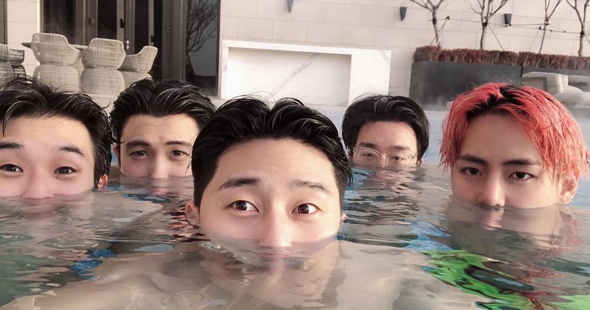 Park Seo Joon, BTS's V, Park Hyung Sik And More Gather Together For A