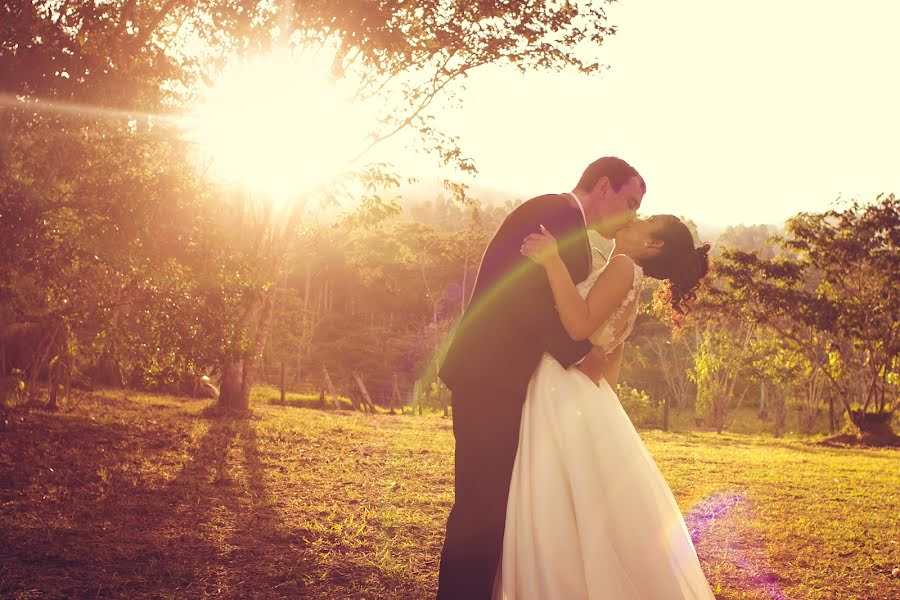 Fotografo di matrimoni David Castillo (davidcastillo). Foto del 18 maggio 2017