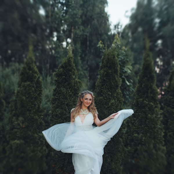 Wedding photographer Olga Dronova (starlight). Photo of 10 May 2015