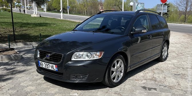 продам авто Volvo V50 V50 фото 1