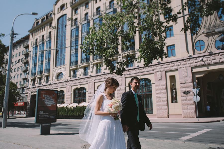 Wedding photographer Elena Vesnina (vesnaln). Photo of 18 October 2015