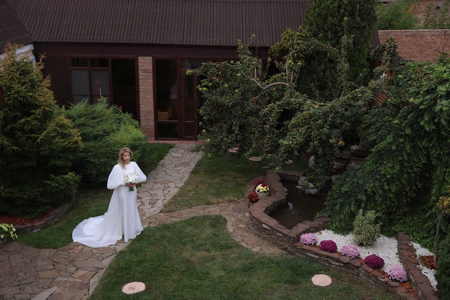 Fotógrafo de casamento Ismail Lorsaev (lorsaev). Foto de 28 de dezembro 2022