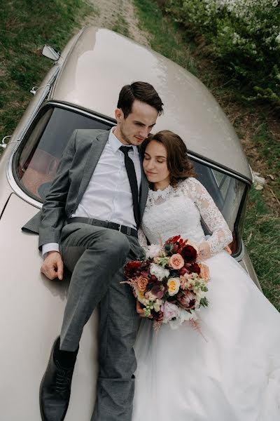 Hochzeitsfotograf Cristian și Salomea (crissandsally). Foto vom 8. Mai 2018