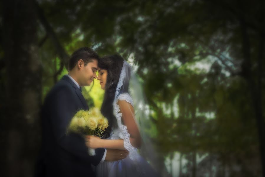 Wedding photographer Luis Enrique Ariza (luisenriquea). Photo of 3 October 2017