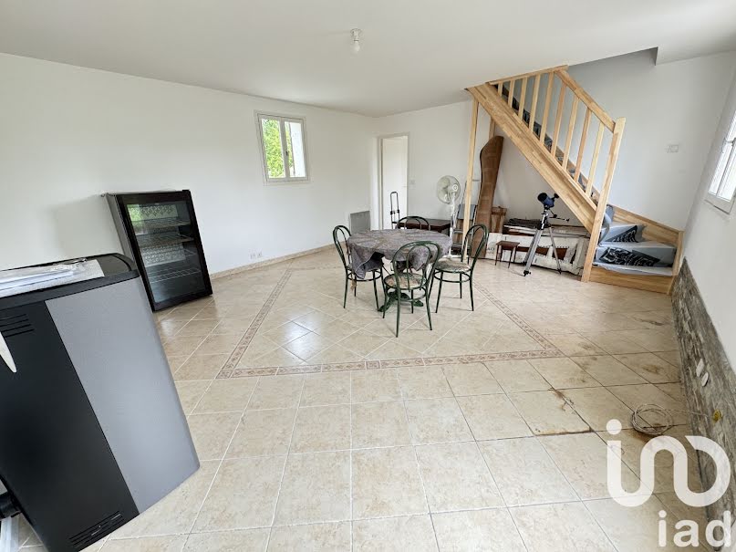 Vente maison 6 pièces 110 m² à Cronat (71140), 125 000 €