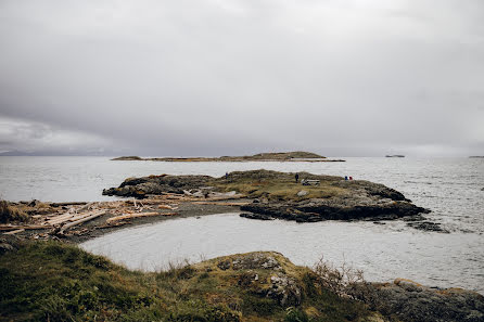 Hääkuvaaja Heather Stone (tulleandtweedvic). Kuva otettu 13. maaliskuuta 2020