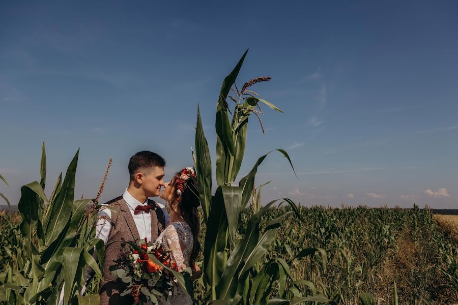 Hääkuvaaja Svetlana Svetlakova (photosvetlakova). Kuva otettu 11. lokakuuta 2019