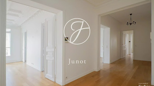 Apartment 4