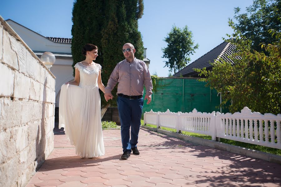 Hochzeitsfotograf Zakhar Demyanchuk (sugarrv). Foto vom 29. August 2016