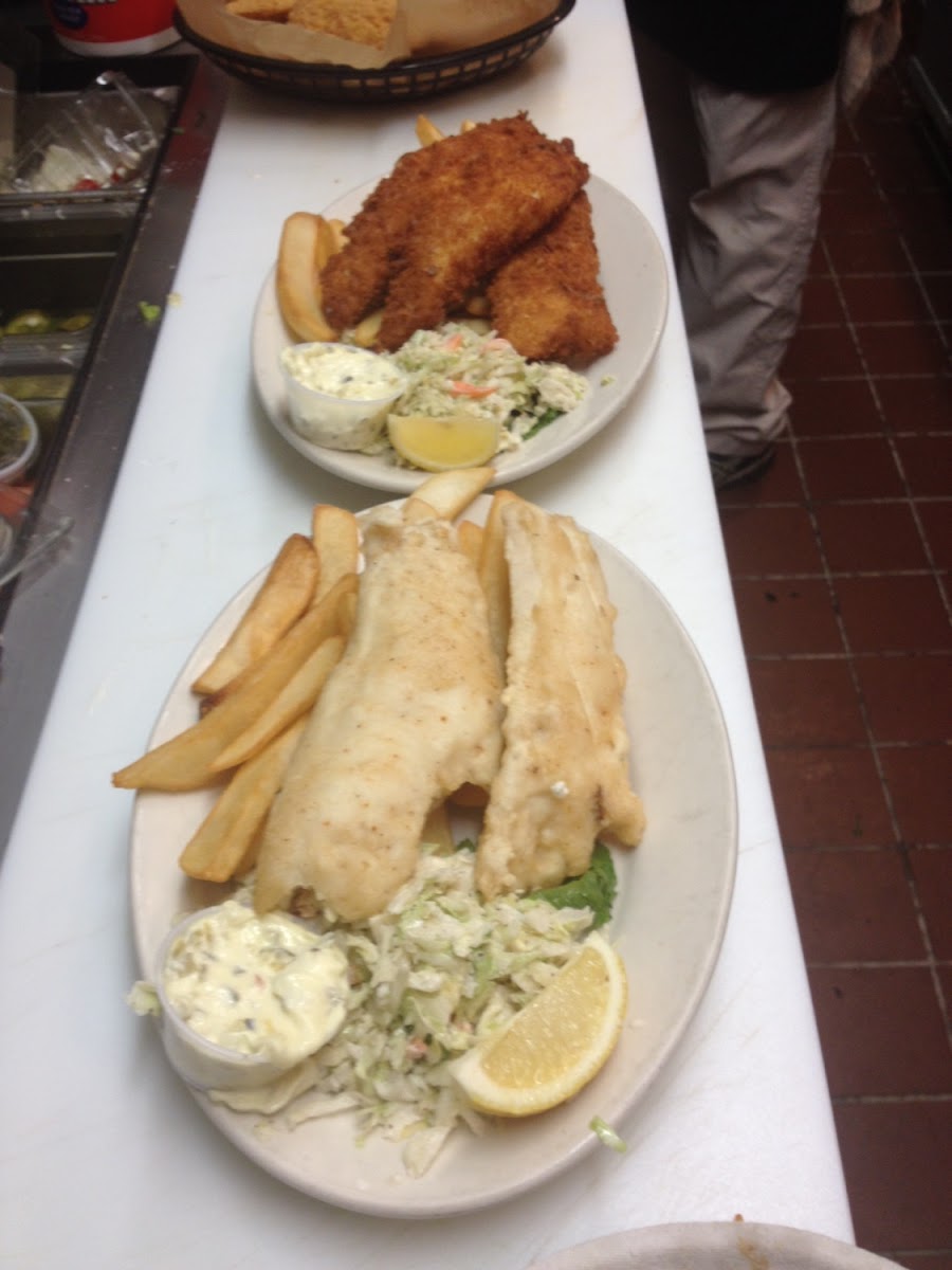 Gluten free Fish and chips, Chowders and Texas Chili are available ! Full menu starting In May.