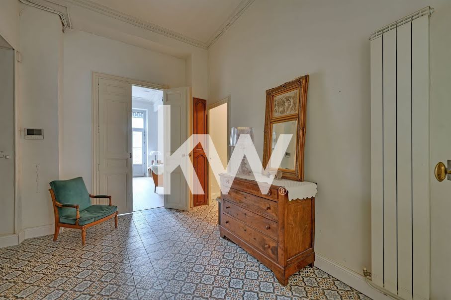 Vente appartement 6 pièces 159 m² à Nimes (30000), 395 000 €