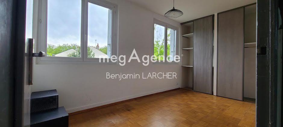 Vente maison 4 pièces 77 m² à Chatellerault (86100), 107 500 €