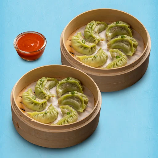 Steamed Chicken Darjeeling Momo With Momo Chutney - 12Pcs