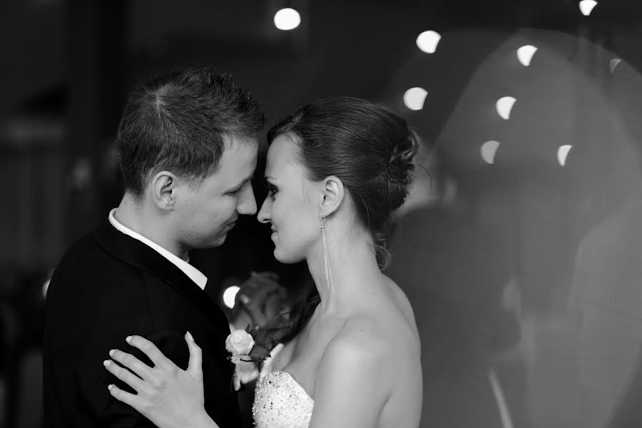Fotografo di matrimoni Krystian Janeczek (janeczek). Foto del 5 maggio 2016