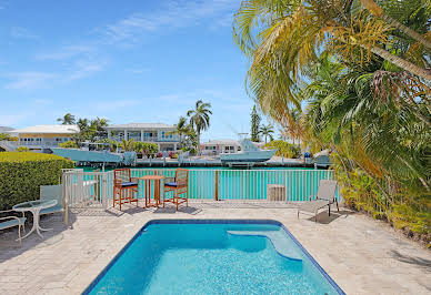 Apartment with pool 2