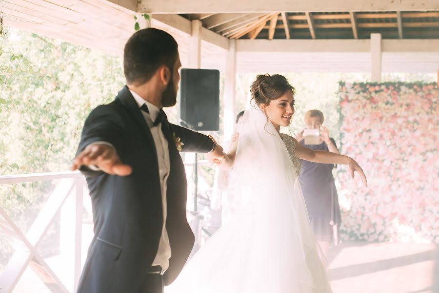 Fotógrafo de casamento Natalya Milova (milovanata). Foto de 28 de novembro 2017