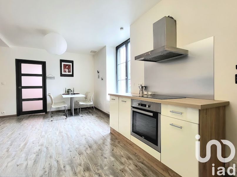 Vente appartement 3 pièces 52 m² à Sedan (08200), 69 900 €