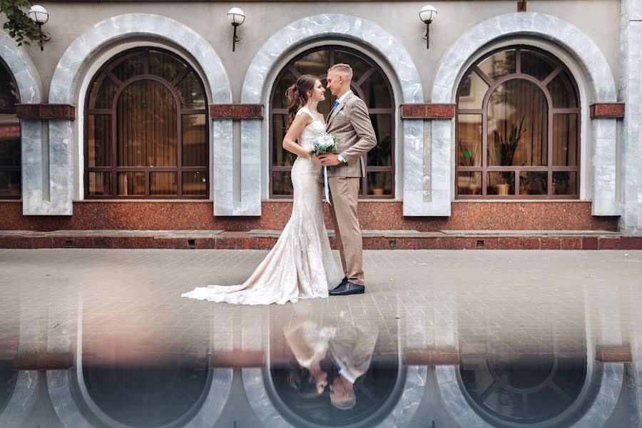 結婚式の写真家Elena Tolubeeva (itzy)。2019 10月12日の写真